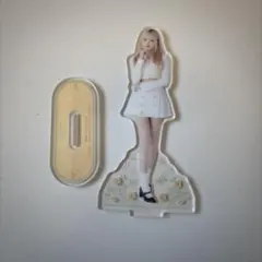 ive リズ 一番くじ アクスタ