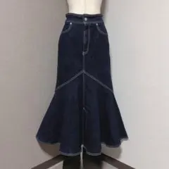 アズールバイマウジー デニム マーメイド スカート ホワイト ステッチ