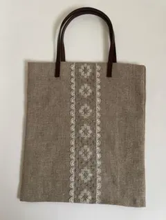 ハンドメイド　刺繍（ビーズ含）ミニトートバッグ