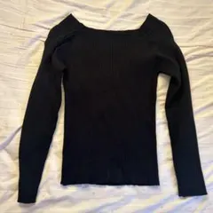 スクエアネックリブニットトップス