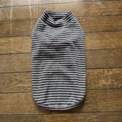 犬服ボーダーハイネック