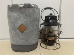 Item thumbnail for item a7bd0e63-a5f4-4483-ae38-e8330fccd987