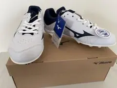 Item thumbnail for item 6ee963ed-7e81-43a2-9d3d-b42ec0fbde03