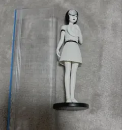 新品】伊藤潤二 うずまき UZUMAKI 黒谷あざみ VINYL FIGURE - メルカリ