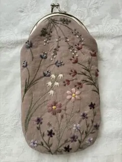 可愛いお花のがま口ポーチ