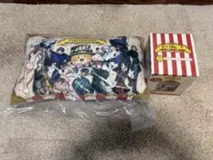 カラフルピーチ　一番くじ　ビッグクッション　貯金箱