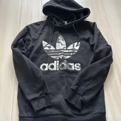 adidas パーカー
