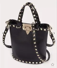 即日発送 VALENTINO ロックスタッズ ショルダーバッグクロスボディのサムネイル