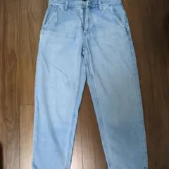 ライトブルー デニムパンツ