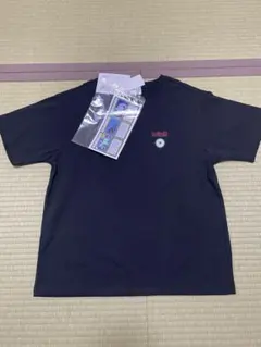 しまむら HUNTER×HUNTER Tシャツ ステッカー付　Mサイズのサムネイル