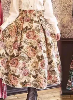 4 Lクラロリくる実ノエルドメモワールフレアロングスカートとブラウス黒セット新品 4 Lクラロリくる実ノエルドメモワールフレアロングスカートとブラウス