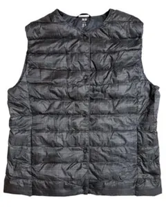 T*a様 ユニクロウルトラライトダウンベスト袋付きXL