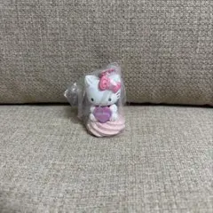 サンリオキャラクターズ ホイップクリームマスコット ハローキティ