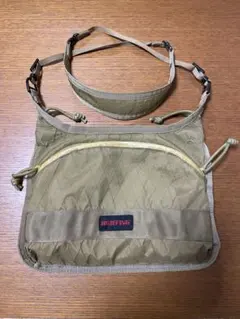 BRIEFING サコッシュ カーキ