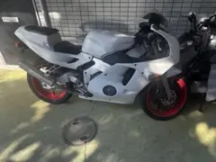 Honda CBR250RR 前期　45馬力　ホワイト レッドホイールのサムネイル