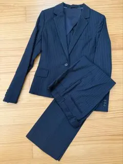 Green Label Relaxing 濃紺ストライプ　パンツスーツ