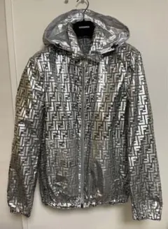 極美品】FENDI シルバー ロゴプリント ニッキーミナージュ - メルカリ