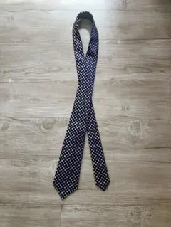 美品】kiton キートン ネクタイ 青 ドット柄 セッテピエゲ - メルカリ