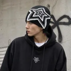 ビーニー ニット帽 黒 y2k グランジ 海外　ストリート ダンス男女兼用 星