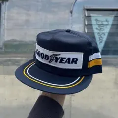 GOODENOUGH ネイビー トラッカーキャップ - メルカリ