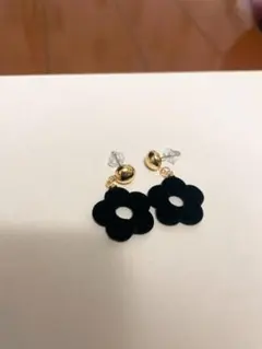 未使用品 ピアス 花