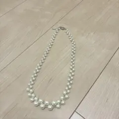 パール調 ネックレス 二連風デザインのサムネイル