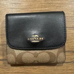 COACH 三つ折り財布