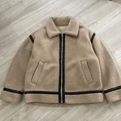 GU ボアフライトジャケット