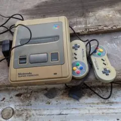 Nintendo SUPER FAMICOM 本体 コントローラー2つ付き