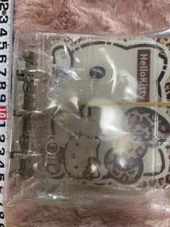 ハローキティヒョウ柄シール帳