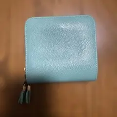 1年使用　中古　エポイ　二つ折り財布　ミント系グリーン