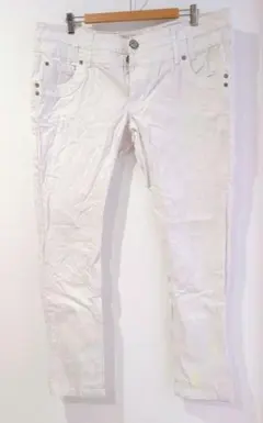 Item thumbnail for item 95fdaf49-7e31-4c92-95ec-4f9f7bdd3d9d