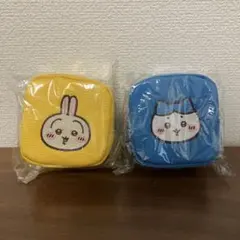 2点セット: ちいかわ・うさぎ&ハチワレの カラビナつき刺繍スクエアミニポーチ