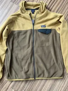Patagonia フリースジャケット フード付き　キッズXL