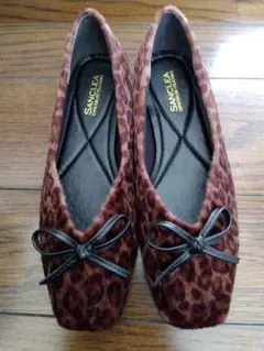 Item thumbnail for item 26427a72-a4a5-4e7f-a51f-017a2089867a