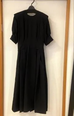 美品★TOGA★ワンピースのサムネイル