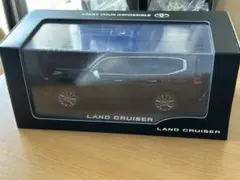 トヨタ　ランクル　ランドクルーザー　300系　ミニカー　ブラック　1/30