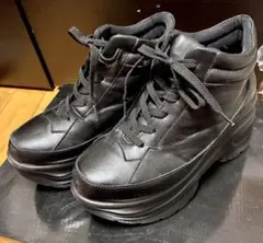 Item thumbnail for item c161e62d-d26f-412e-9867-9e975a73b2f3