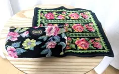 ✨️美品✨️ FEILER フラワー柄 ポーチ・ハンカチセット