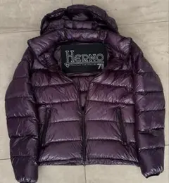 Herno フード付き(着脱可能)ダークパープル　ダウンジャケット　50