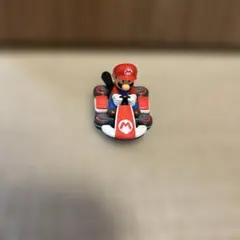 トミカ　ユニバ限定　マリオカート　マリオのサムネイル