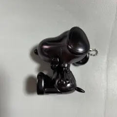 スヌーピー メタルキーホルダー　ブラック　新品未使用
