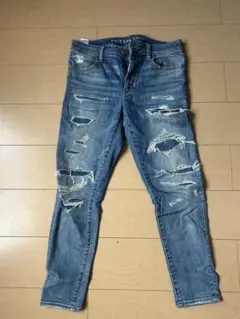 American Eagle ダメージジーンズのサムネイル