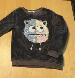 グレー キャラクター刺繍 ラメセーター 130サイズ　冬服