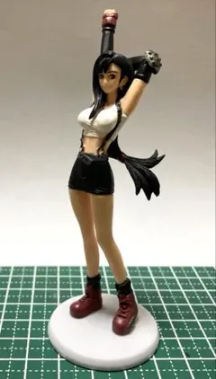 ティファ・ロックハート　FF7 ファイナルファンタジーヒロインズ　フィギュア