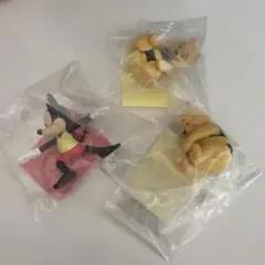 ディズニー　ヨガスタイル　プーさん　ミッキー ︎︎2種3つセット　ガチャガチャ