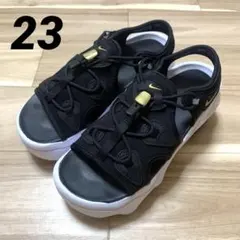 NIKE エアマックス ココ 23㎝のサムネイル