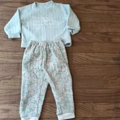 パジャマ上下　90cm