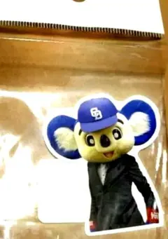 ★ドアラ 4点★スーツのドアラ ステッカー＆ドアラと食パングッズ