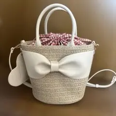 しまむら　青木美沙子　サンリオコラボ　チャーム付き2WAYバッグ　赤